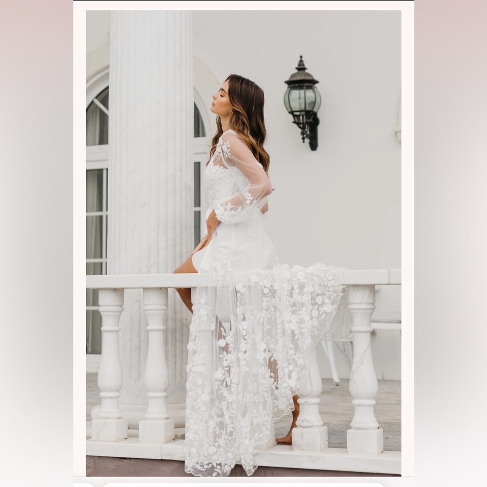 Le Rose Steffanie Gown bridal robe